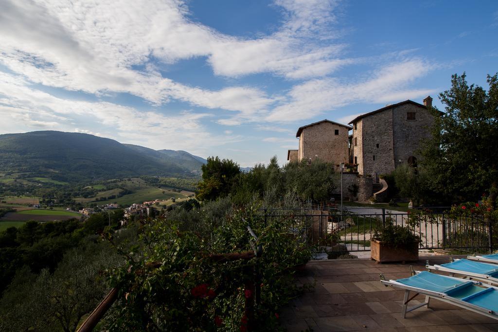 CrocemaroggiaIl Castello Di Perchia公寓式酒店 外观 照片
